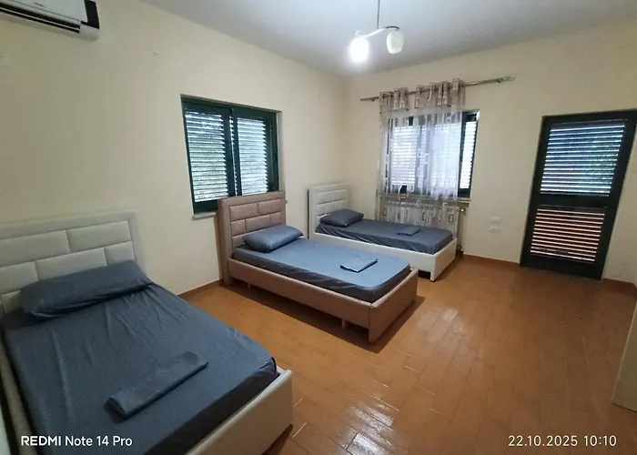 Mountain Budget Bed & Breakfast